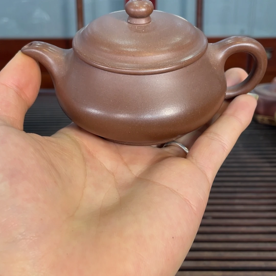 紫砂茶壶陪****师你好自认为你