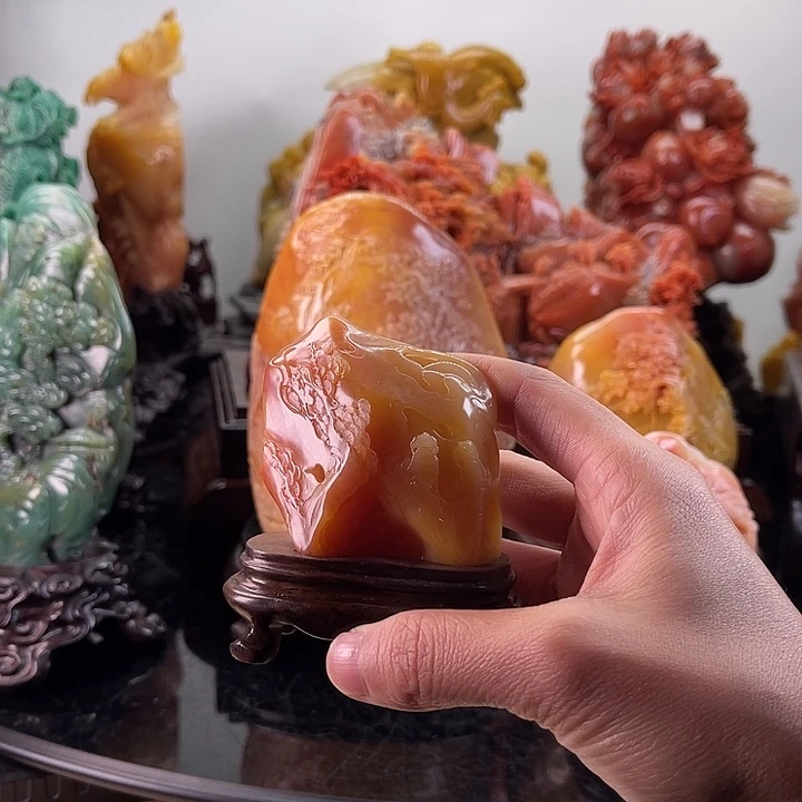 田黄石香山访友摆件