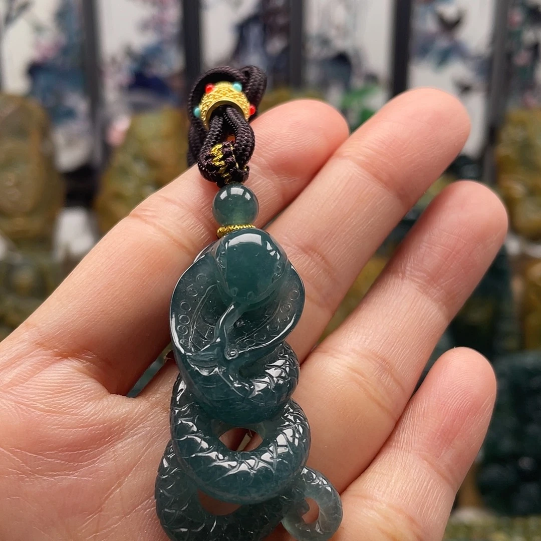 翡翠未镶嵌颈饰天然翡翠a货蛇