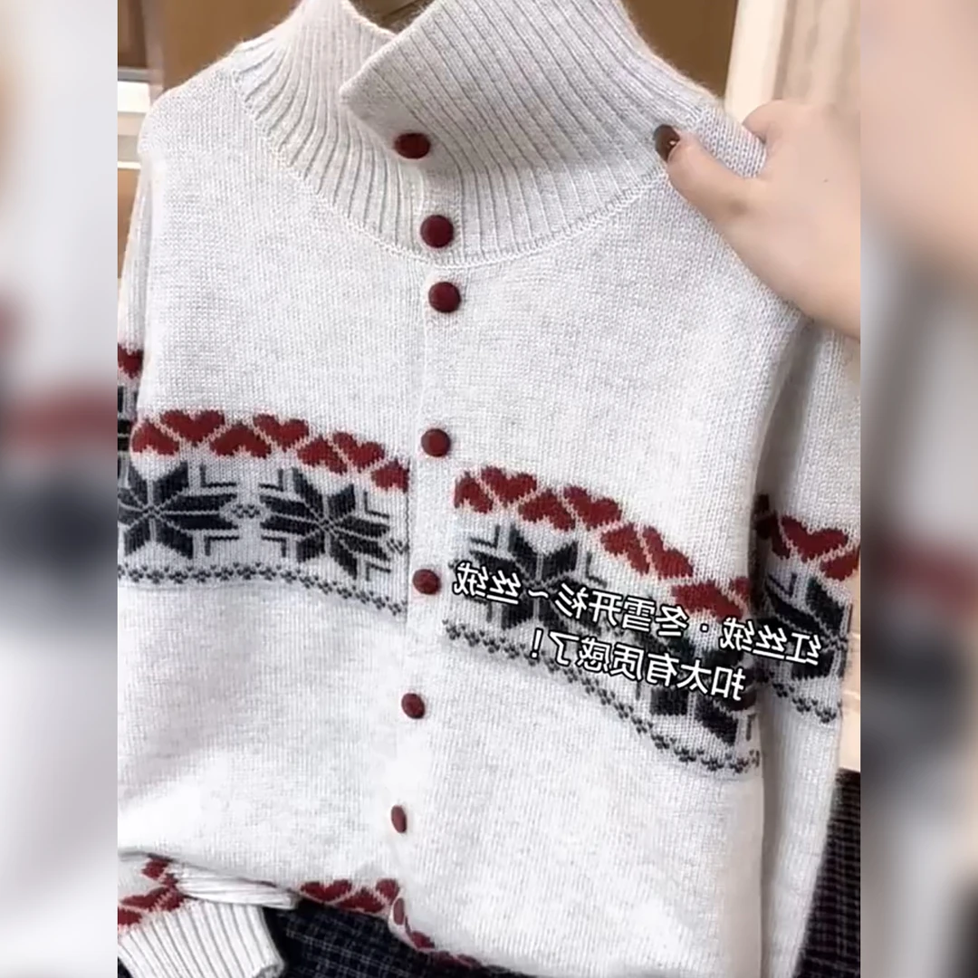 韩系高领毛衣2025冬装减龄复古绣花针织开衫轻奢保暖洋气长袖上衣
