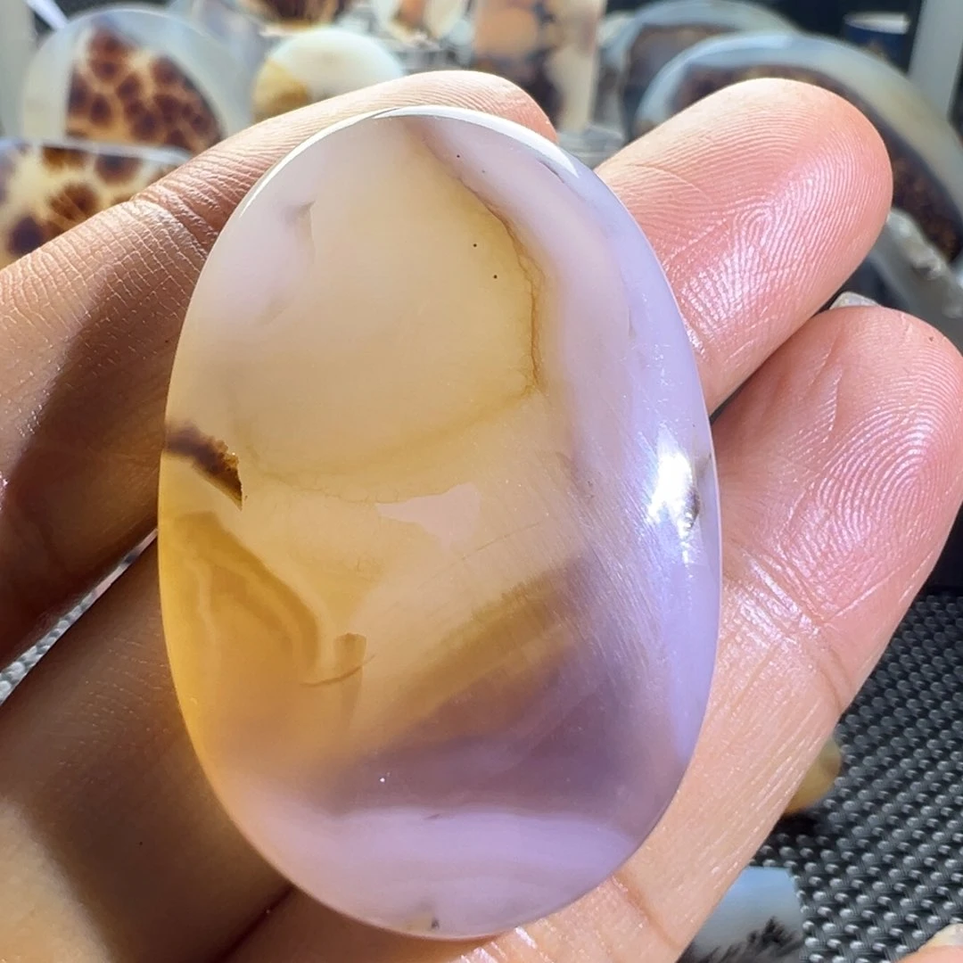 未镶嵌玛瑙/玉髓珠宝奇石