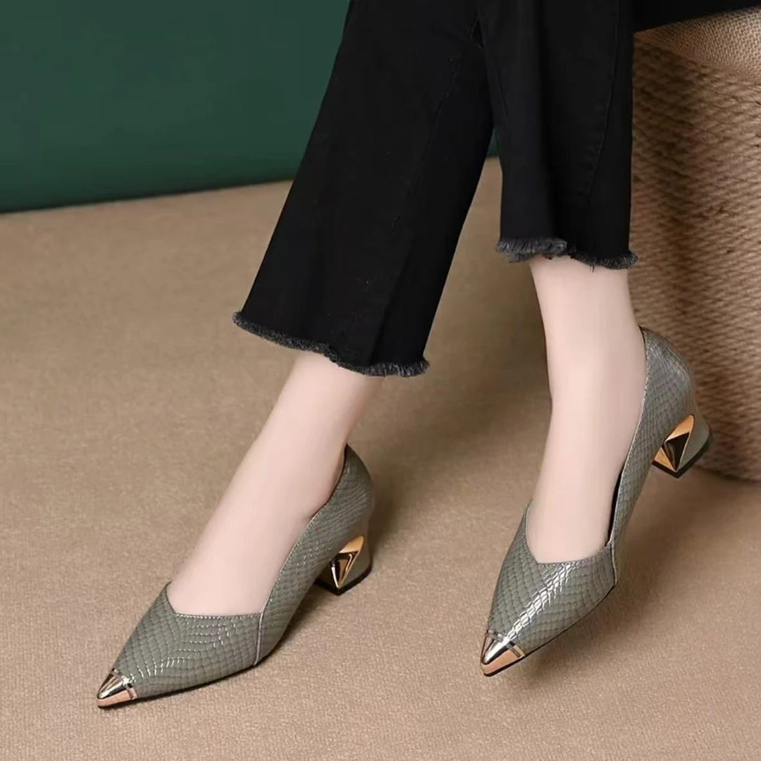 牛皮尖头高跟金属通勤跟鞋女鞋真皮单鞋复古风黑色浅口百搭皮鞋女