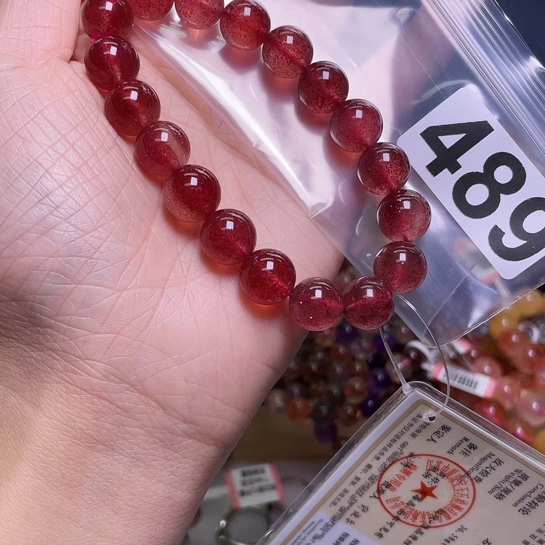 薛***e石英质玉未镶嵌手链489草莓晶