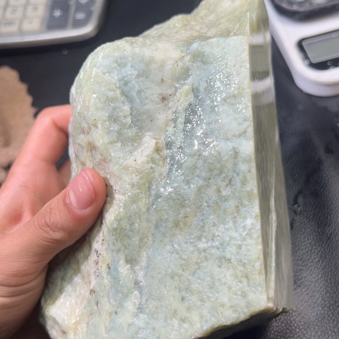 和田玉（糖玉）未镶嵌手镯