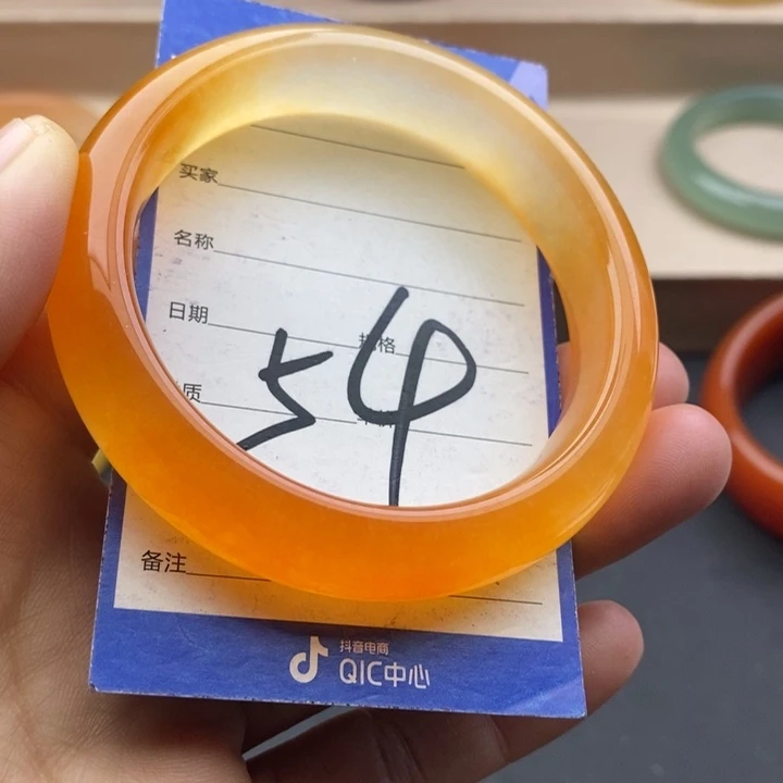 石英质玉未镶嵌手镯