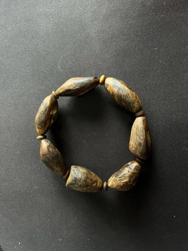 沉香【老树丁款】高品质老树丁手串单圈20g+多样性发一