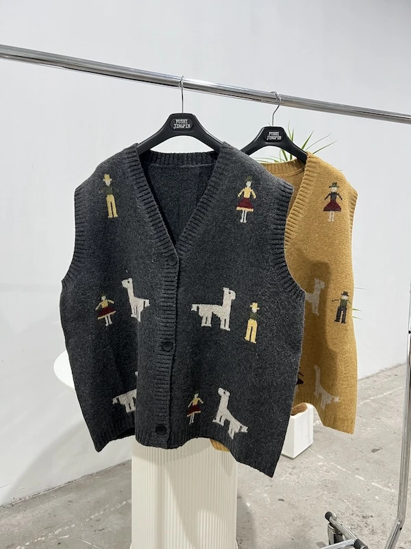 【杨英家】韩版卡通拼色V领蜜熊毛绒休闲显瘦秋冬针织衫毛衣3325