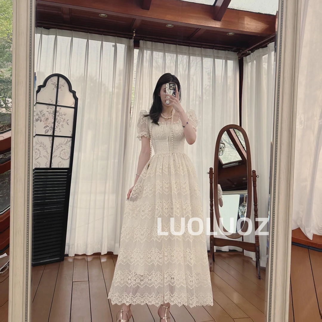 【现货】LUOLUOZ【素茶浅月】重工刺绣方领温柔风气质连衣裙