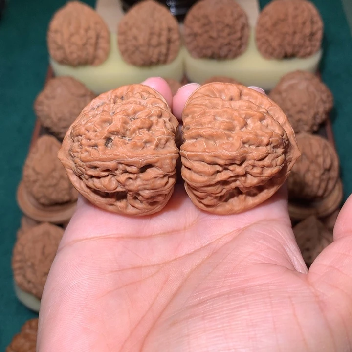 核桃文玩核桃把件平谷凹底