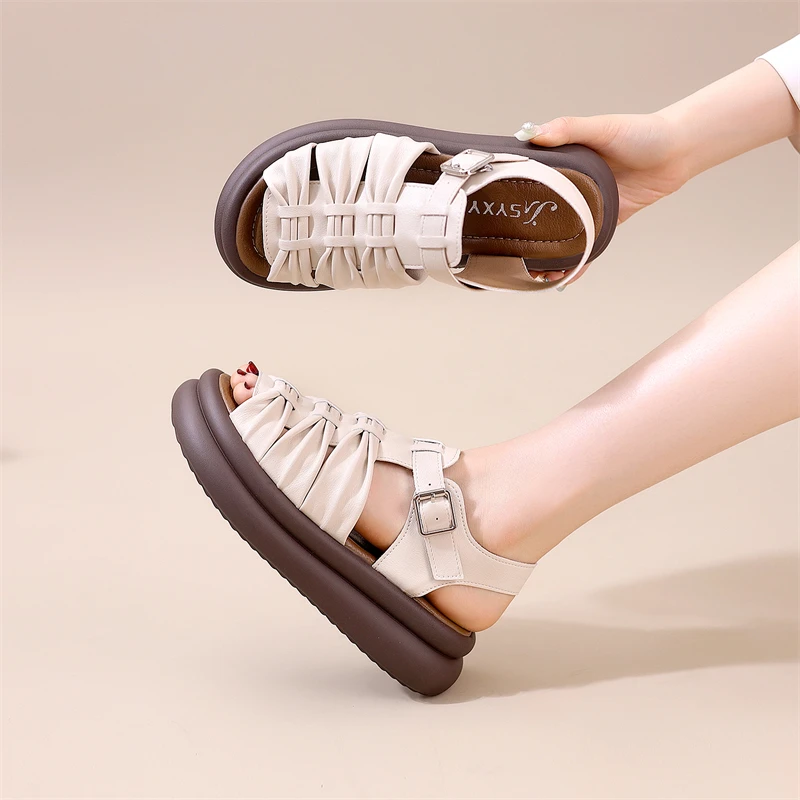 2025真皮镂空凉鞋罗马凉鞋夏季软底时尚百搭女生凉鞋新款包脚女夏