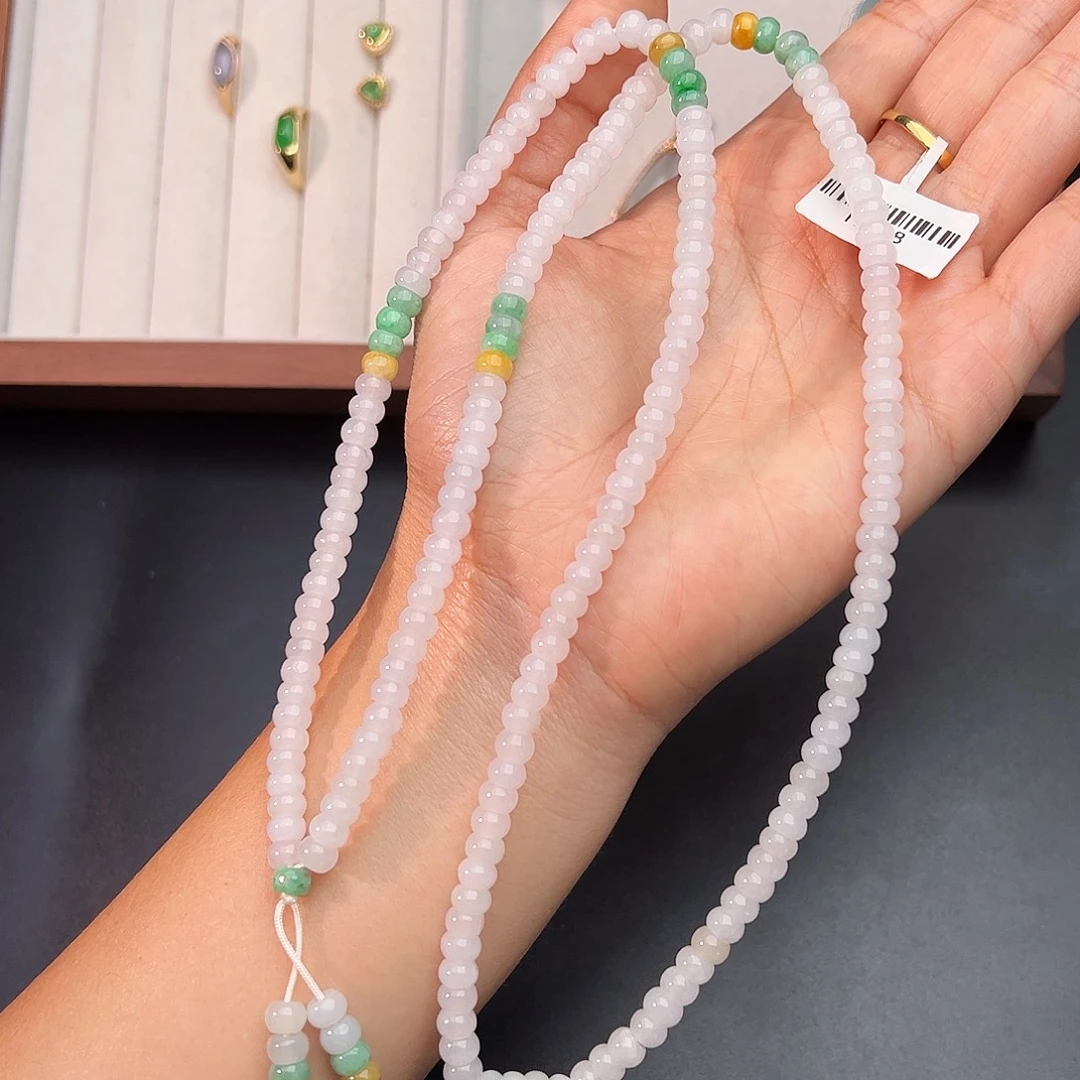 翡翠未镶嵌颈饰