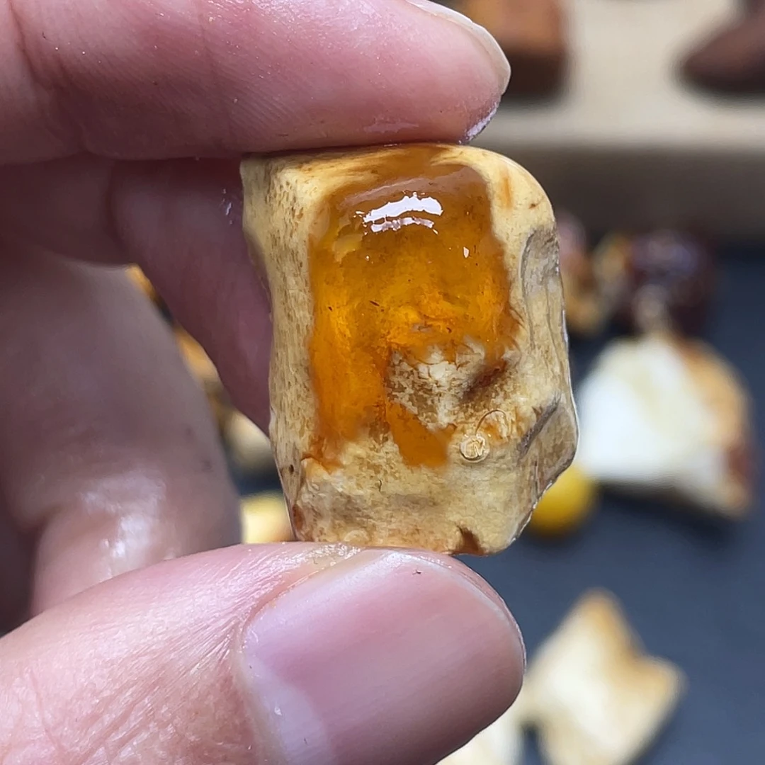 未镶嵌定制琥珀定制