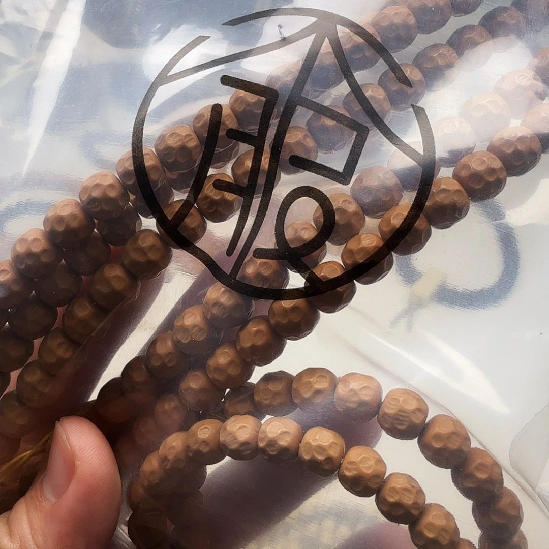 鹤***！吊坠金刚菩提0号。