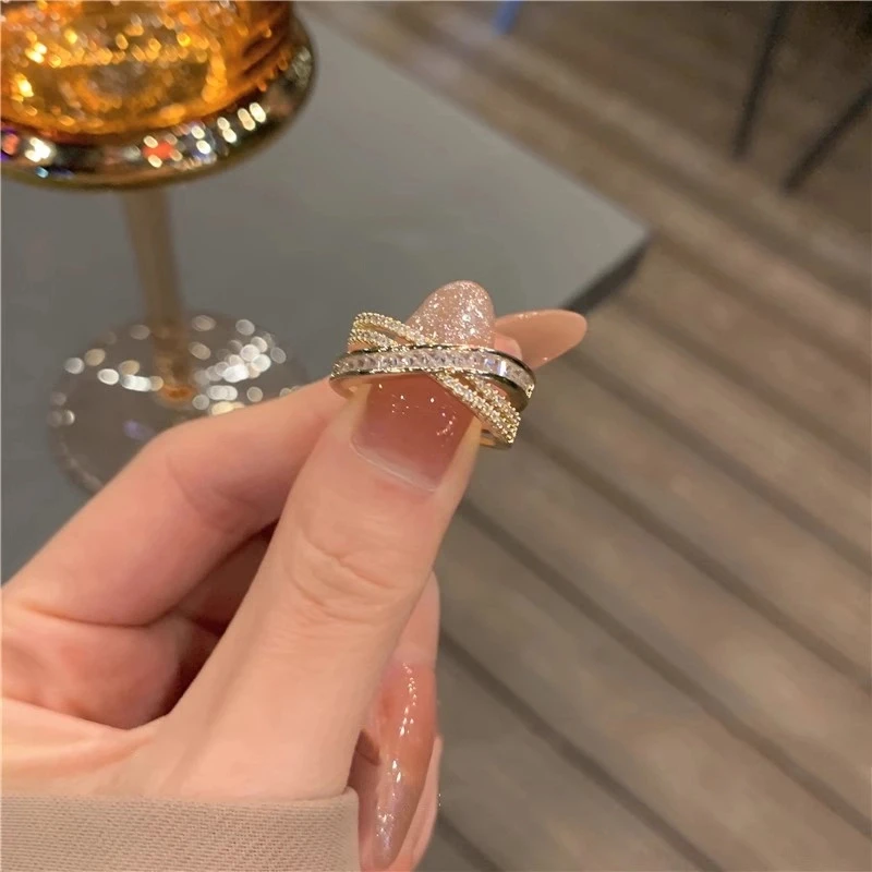 铜合金戒指 交叉戒指冷淡风高级感轻奢锆石超闪开口可调节食指戒