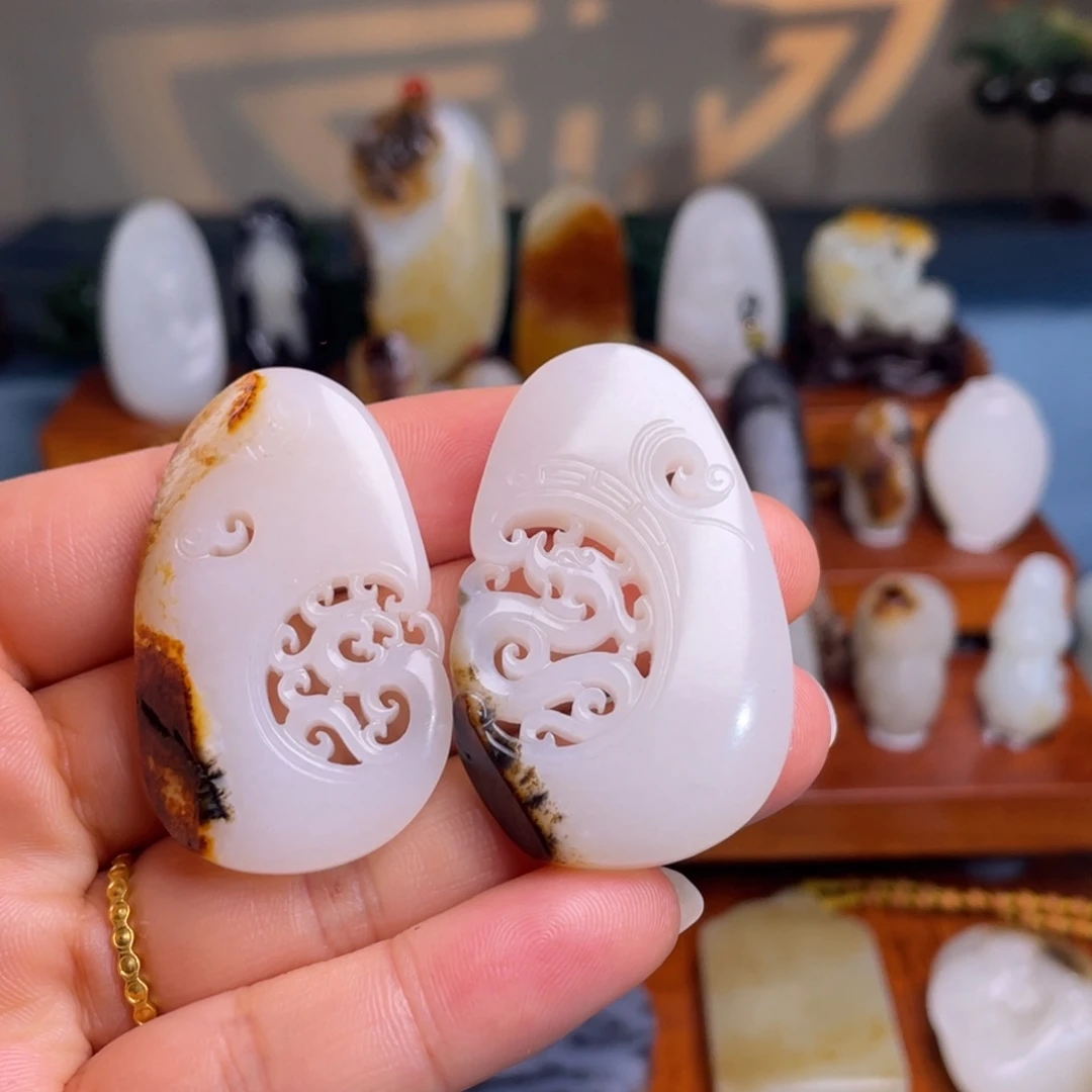 和田玉未镶嵌颈饰