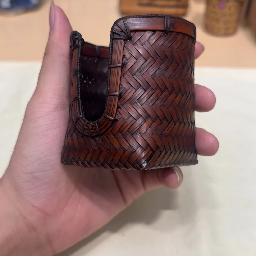 瓷片蹬*哈哈哈哈哈哈