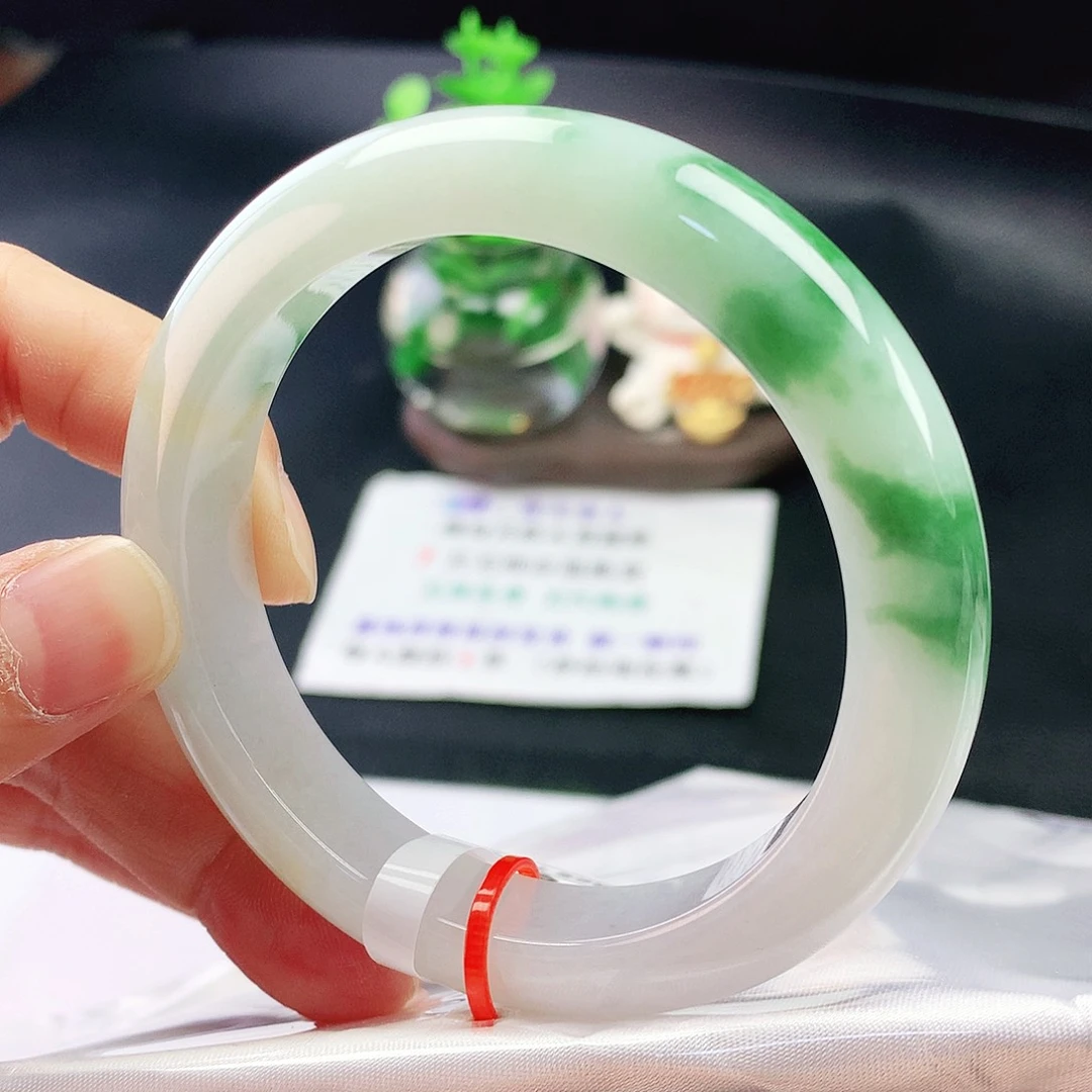 未镶嵌手镯翡翠57圈