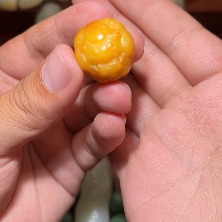 吉***意和田玉未镶嵌颈饰