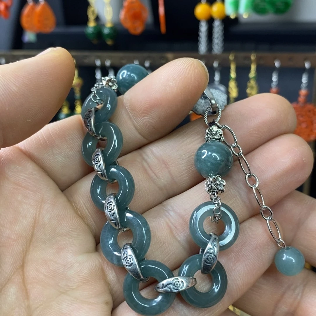 颈饰未镶嵌翡翠手链