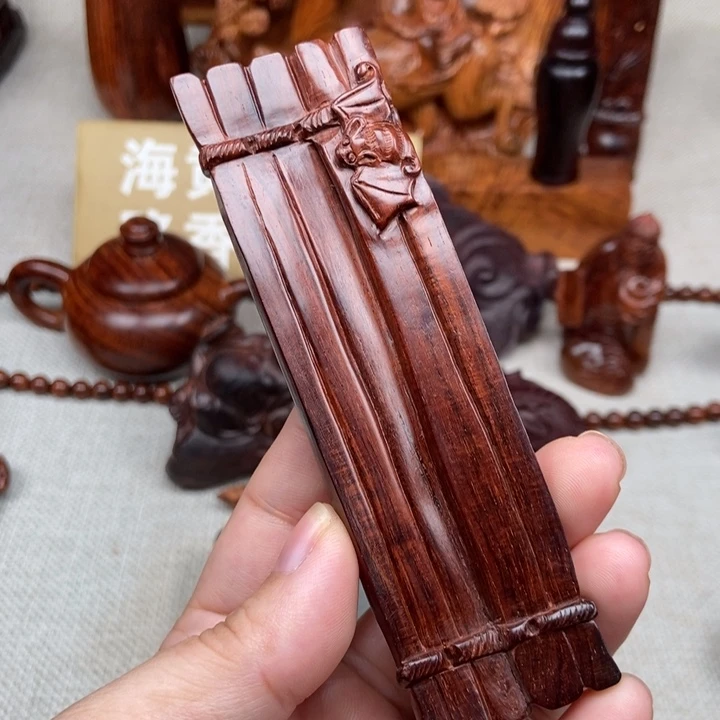 黄花梨/降香黄檀把件富足
