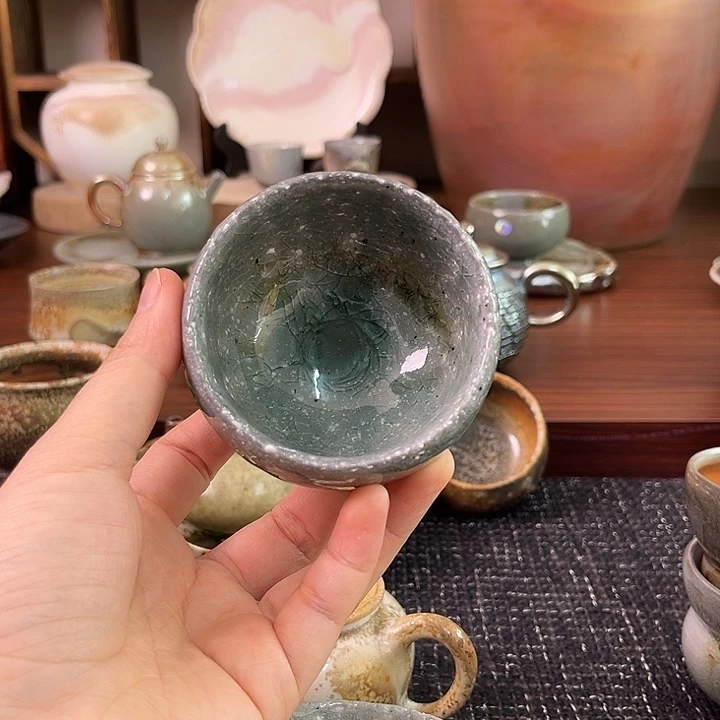 柴烧粗陶翡翠绿微瑕主人杯
