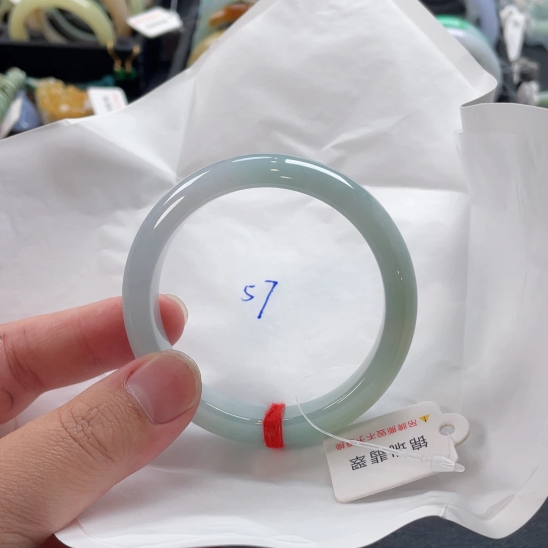 翡翠手镯未镶嵌57正圈