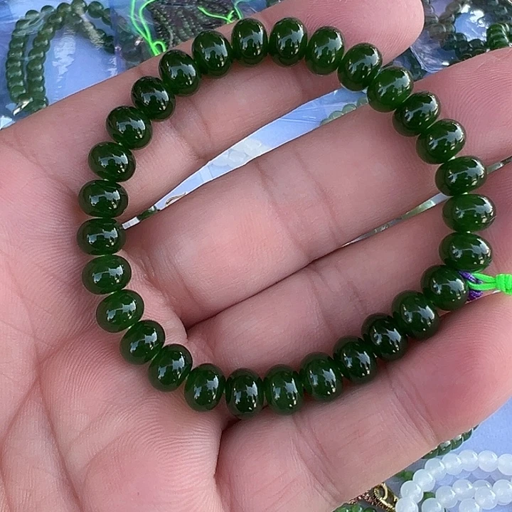 项圈未镶嵌和田玉（碧玉）