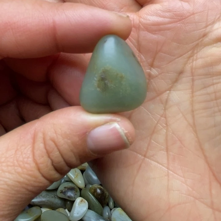 和田玉（子料）未镶嵌珠宝半成品