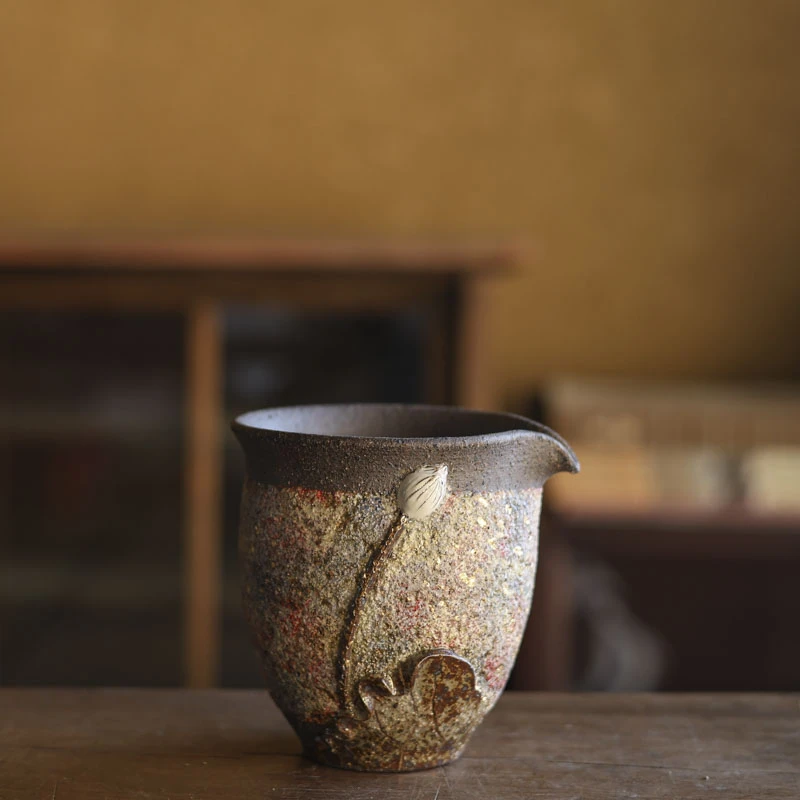 【慕白茶集】高越岩矿七彩荷花公道杯（高越S0118）