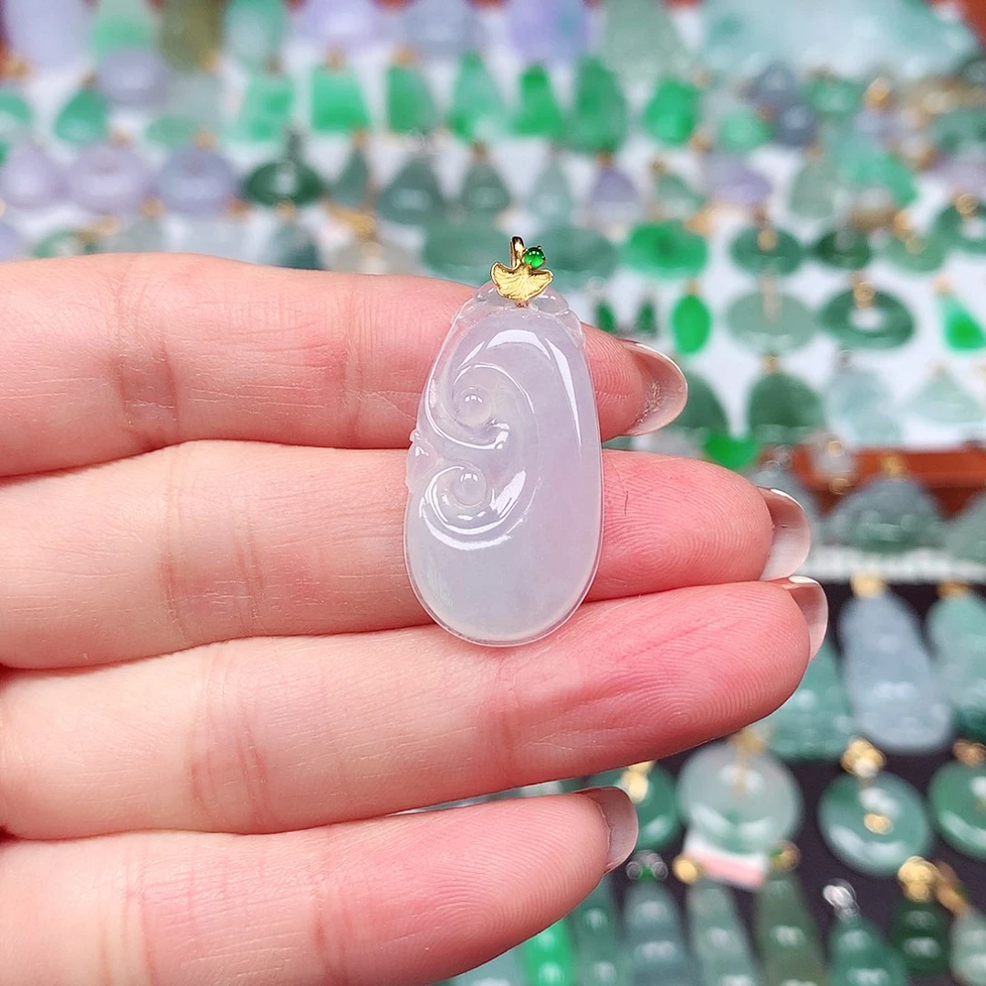 翡翠颈饰18K金镶嵌天然翡翠A货