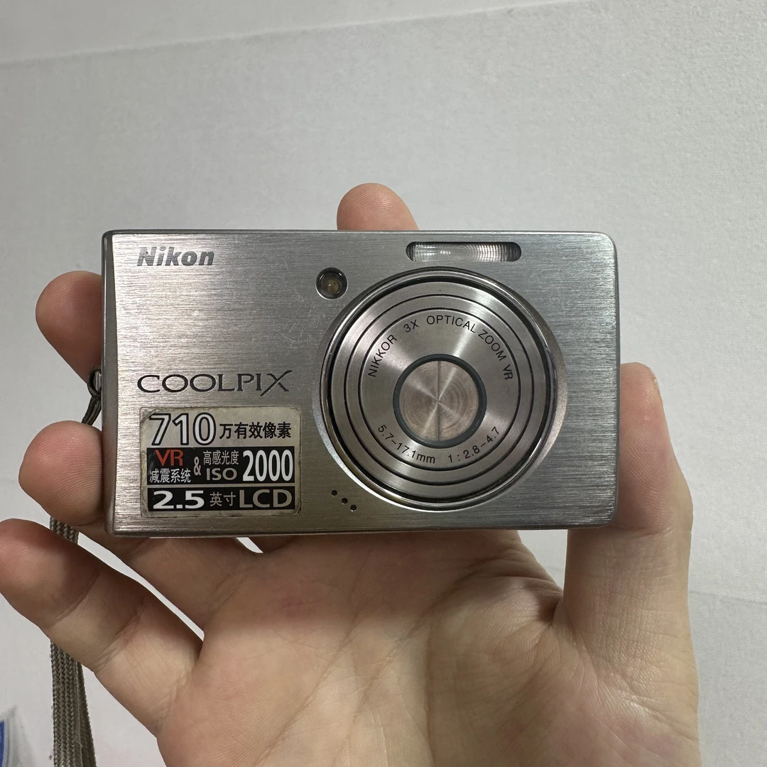 9新 Nikon/尼康 尼康s500 710万像素三倍变焦