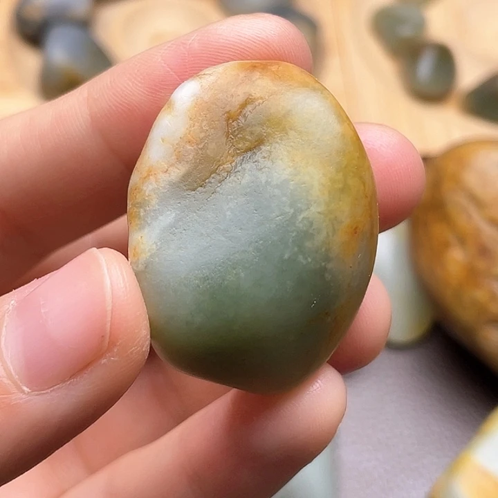 颈饰未镶嵌和田玉8