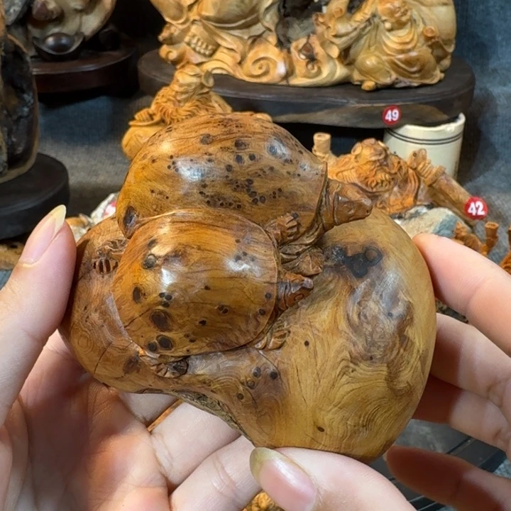 崖柏摆件手把件等