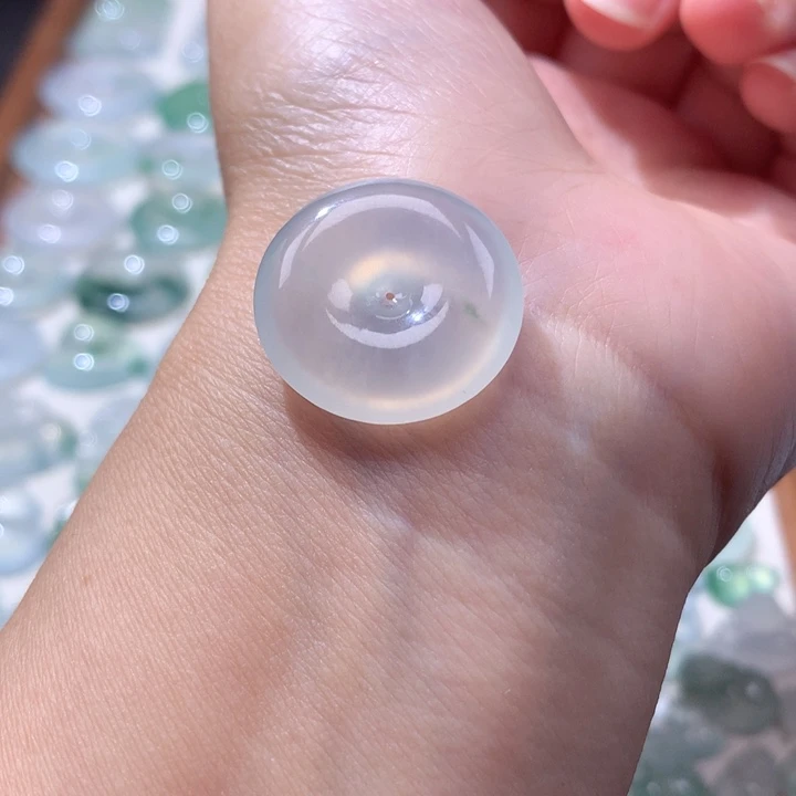 颈饰未镶嵌翡翠冰种平安扣