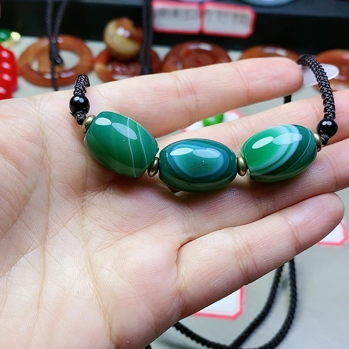 玛瑙/玉髓吊坠(不含链)未镶嵌?**?