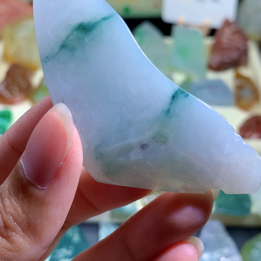 颈饰未镶嵌翡翠翡翠