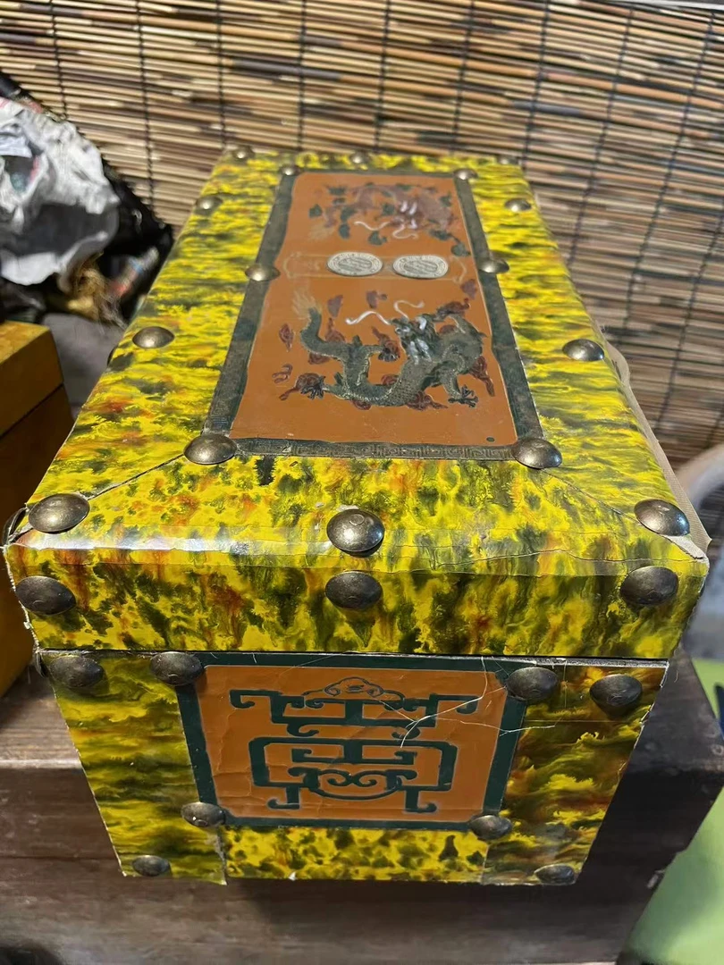 大黄箱子精品摆件链接