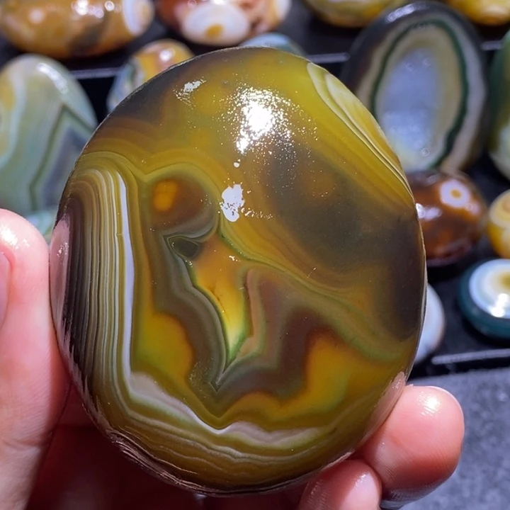 玛瑙/玉髓未镶嵌珠宝半成品39