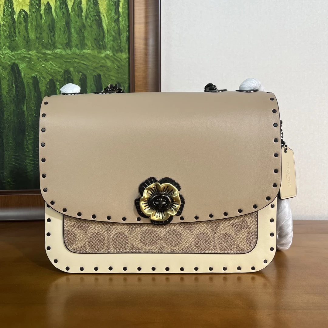 95新 COACH/蔻驰 单肩包/24*8*17/A066