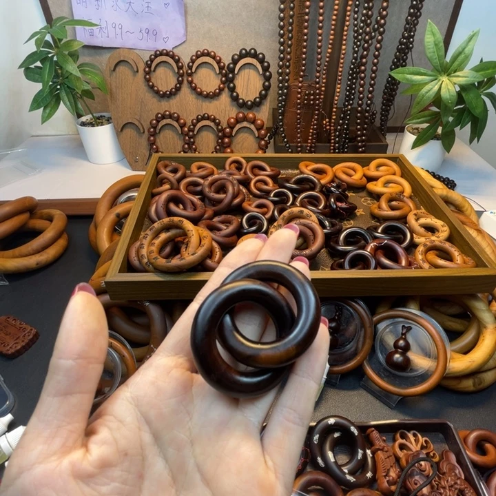 彬***彬木枣木玉华2.5圈口原色原木