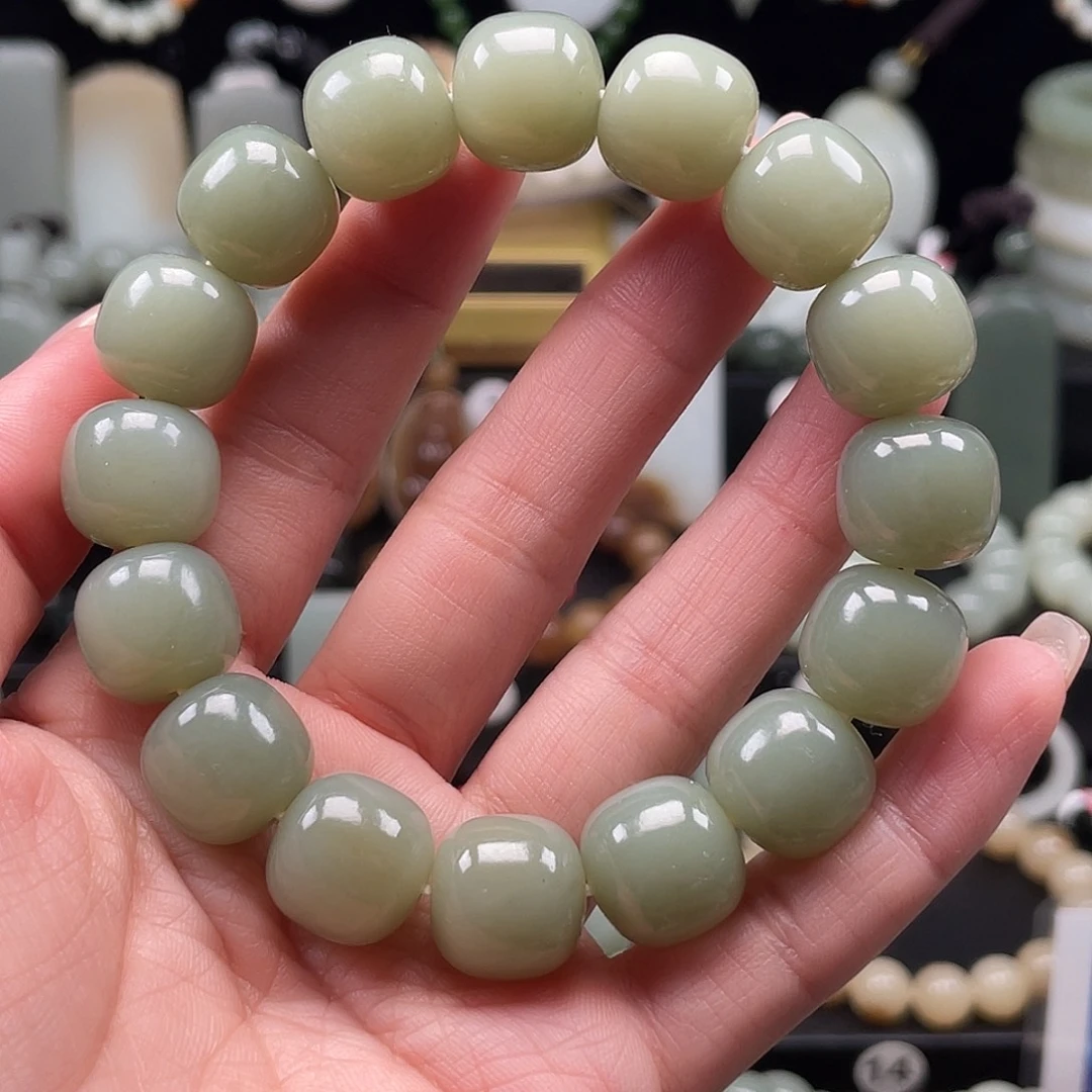 和田玉未镶嵌手链