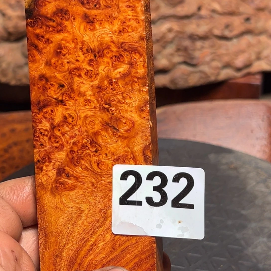 艸***烎大果紫檀（缅甸花梨）