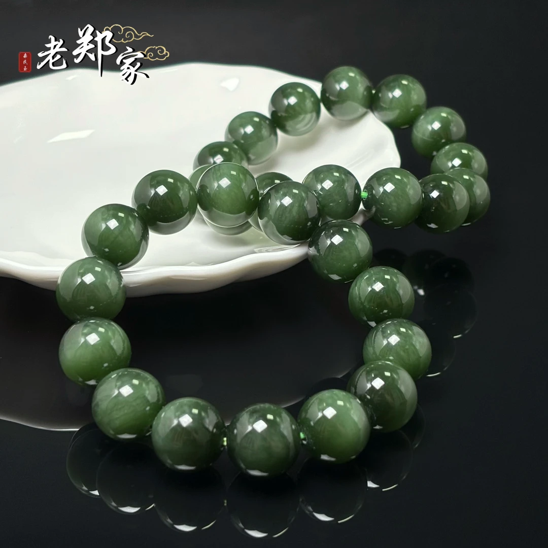 【老郑家】和田玉手串 多样性发一件  约16mm