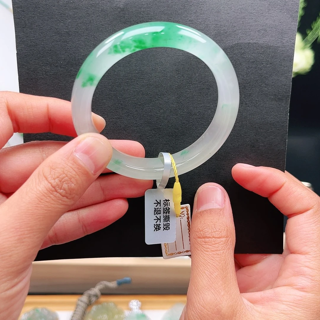 石英质玉未镶嵌手镯53正圈