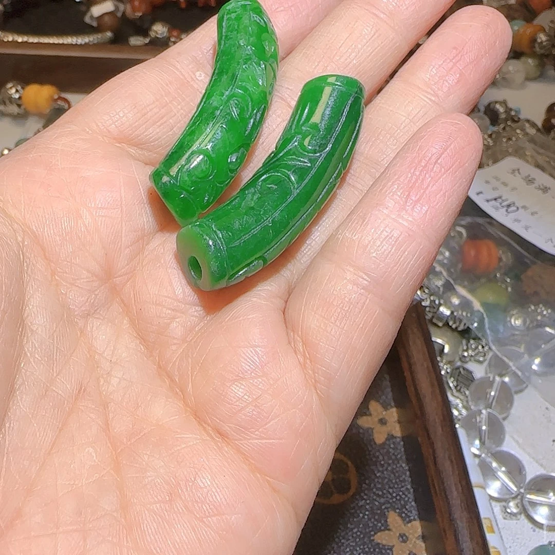 陶瓷干青翡半镯1个