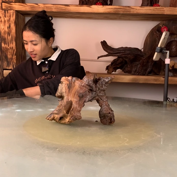 静***风天然的云南紫柚木会黄水