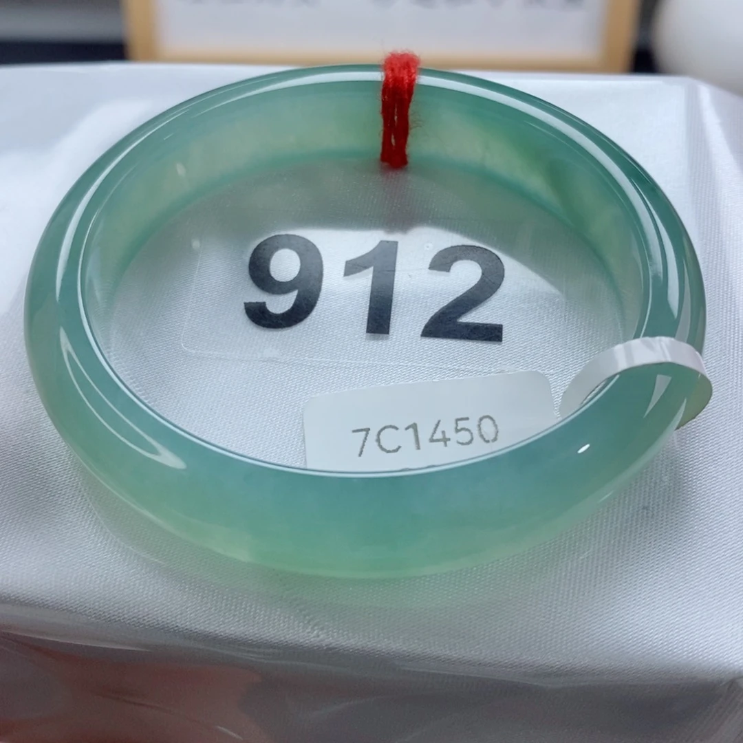 未镶嵌手镯（贵妃镯）翡翠天然A货翡翠手镯