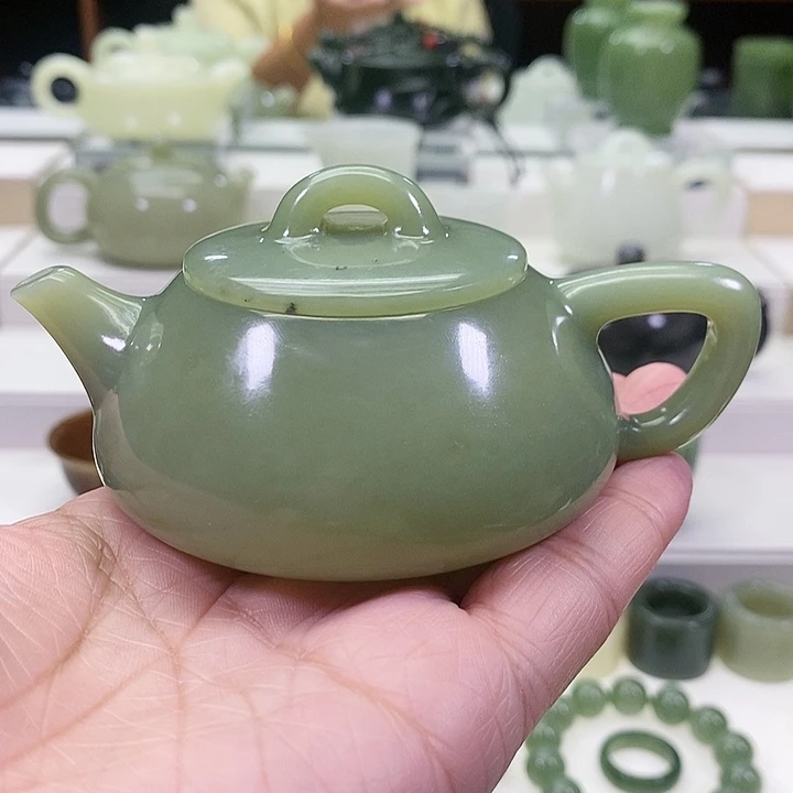 未镶嵌和田玉挂件茶壶100ml（微瑕）