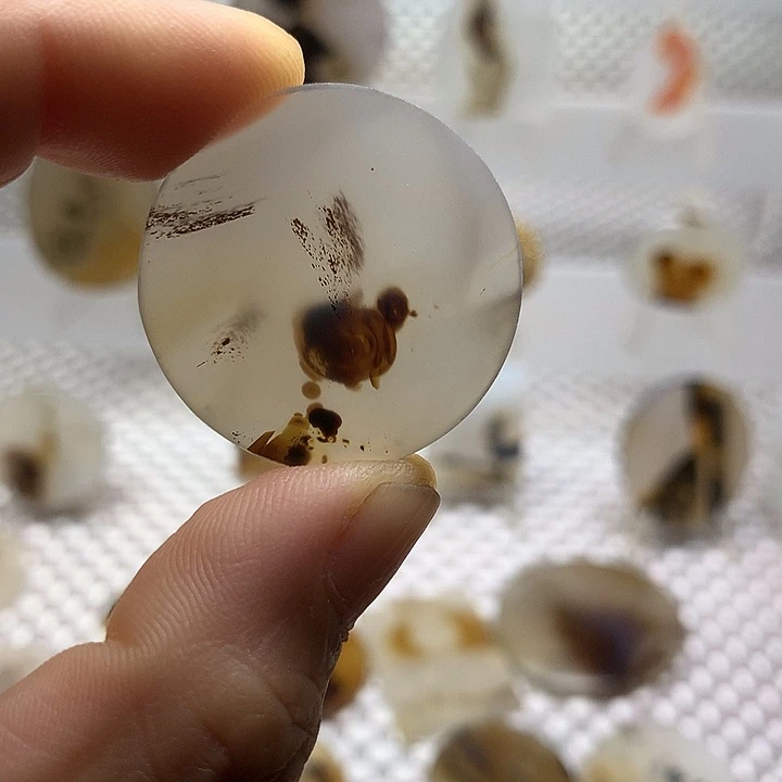 天***月未镶嵌颈饰玛瑙/玉髓
