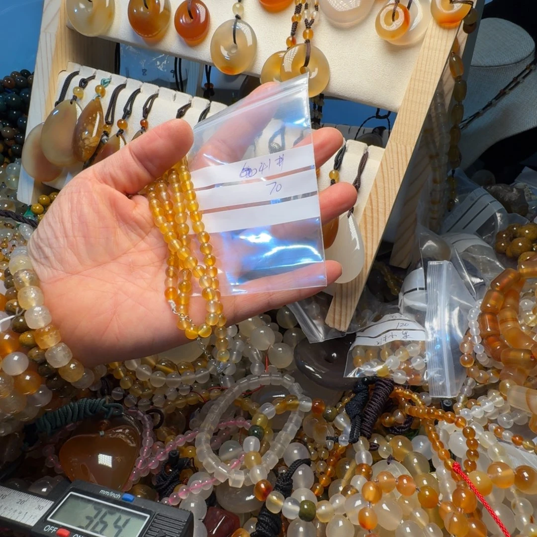 L***y玛瑙/玉髓未镶嵌颈饰0041